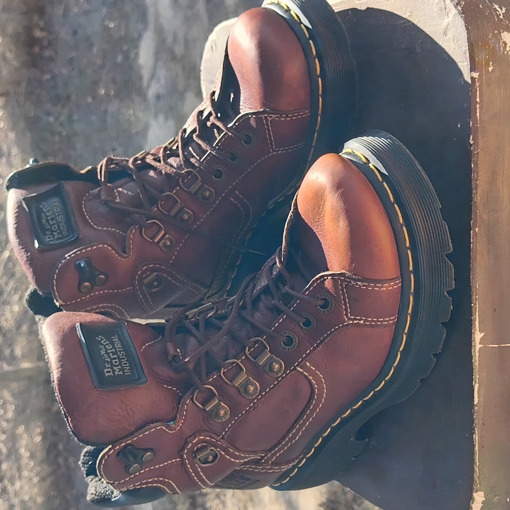 Dr Martens 7A14 Teak Safety Boot Size men 8 women 9